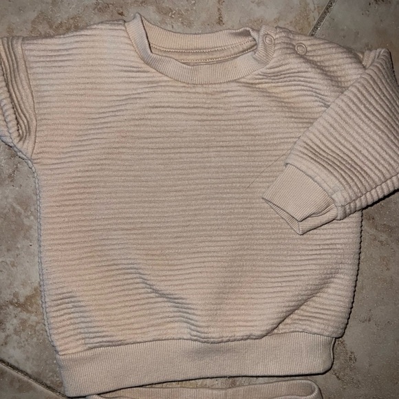 ‼️NWOT: Primark Ribbed Beige Matching Sweat Set - 3-6 M - Picture 3 of 7